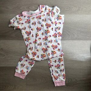 Magnetic Me Girls Two piece Pajama Set Size 3T EUC  Heart Colorful Eco Friendly